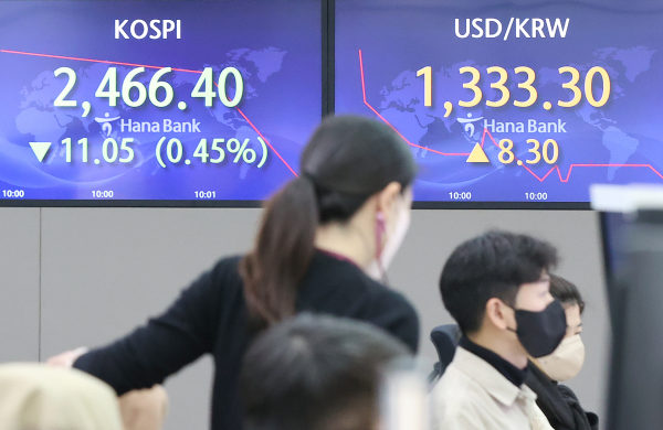 증시한파 직격탄…생보사 변액보험 초회료 '급감' 증시한파 직격탄…생보사 변액보험 초회료 '급감'