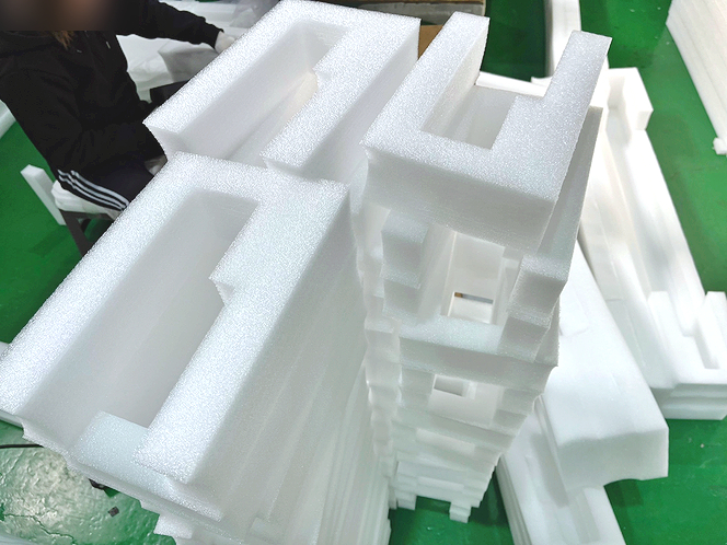 모니터포장 PEFOAM도 어찌나 튼튼하게 만드는지 알겠네요 모니터포장 PEFOAM도 어찌나 튼튼하게 만드는지 알겠네요