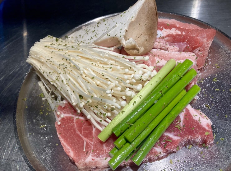  [서울중구 맛집] 삼겹살과 목살이 맛있는 신당육