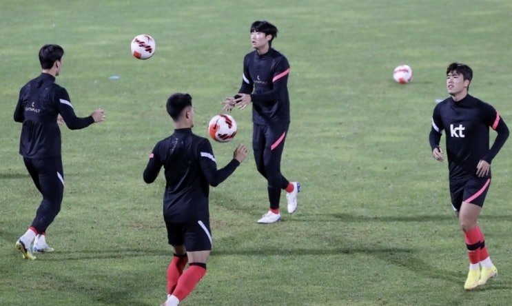 올림픽대표팀 친선전 2차전 11월 20일 UAE(아랍에미리트) 한국 올림픽대표팀 친선전 2차전 11월 20일 UAE(아랍에미리트) 한국