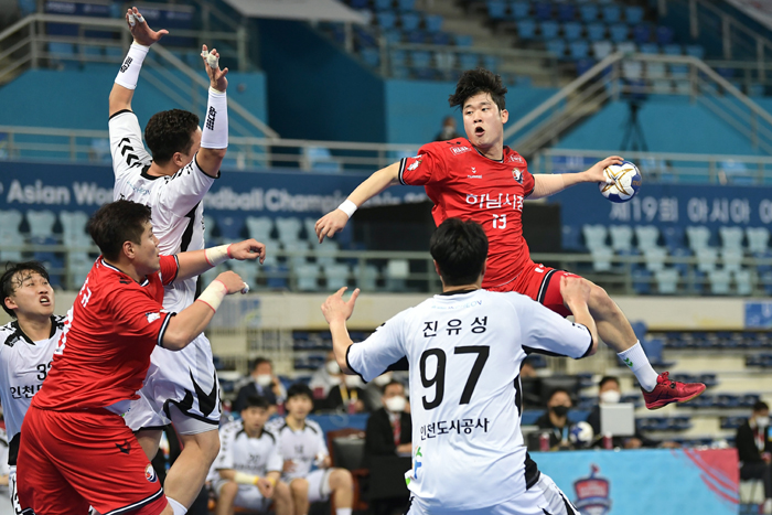 [SK핸드볼코리아] <b>충남도청</b> · 하남시청 · <b>두산</b> 리그 첫 승 신고