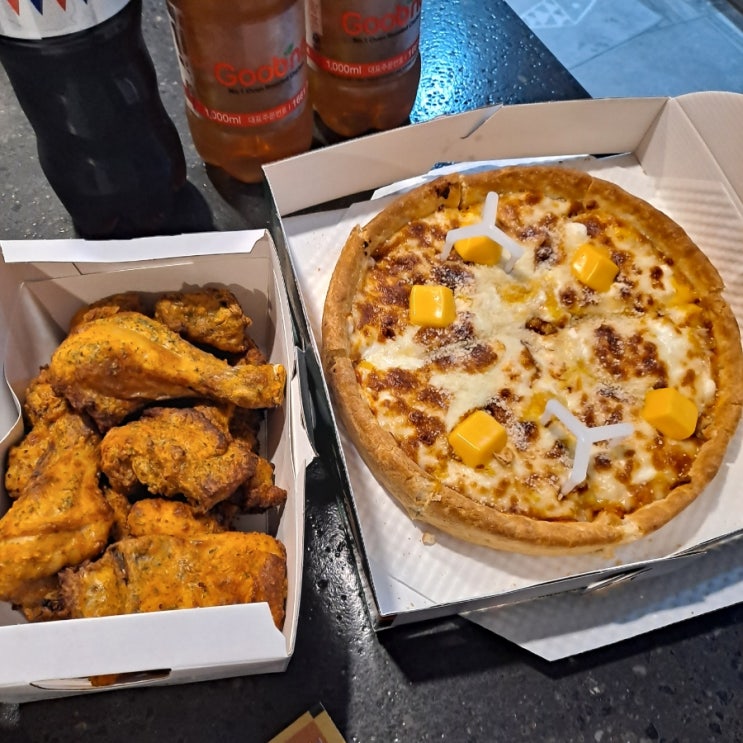  [굽네치킨 추천메뉴]시카고피자&고추바사삭 and.. 생맥굿
