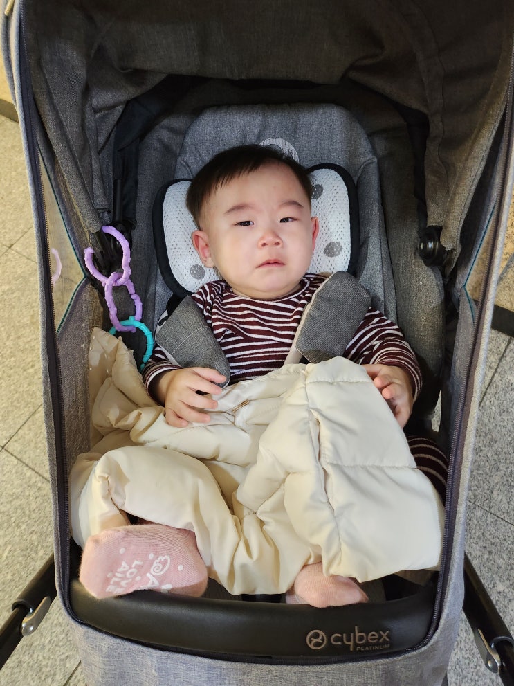  돌잔치 한 달 전 잘라본 미소의 첫 이발