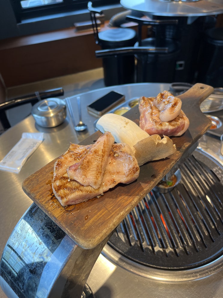  제주도 한림 흑돼지집 '별돈별'에서 바다를 보며 점심 먹기!