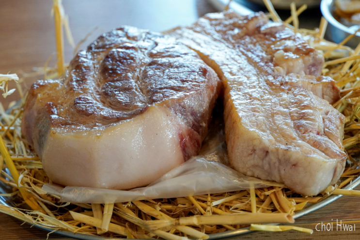  제주도 참숯직화구이 맛집 '도민상회 제주 협재 한림 본점' 방문 리뷰.(+ 만두전골 맛집 '장인의 집')