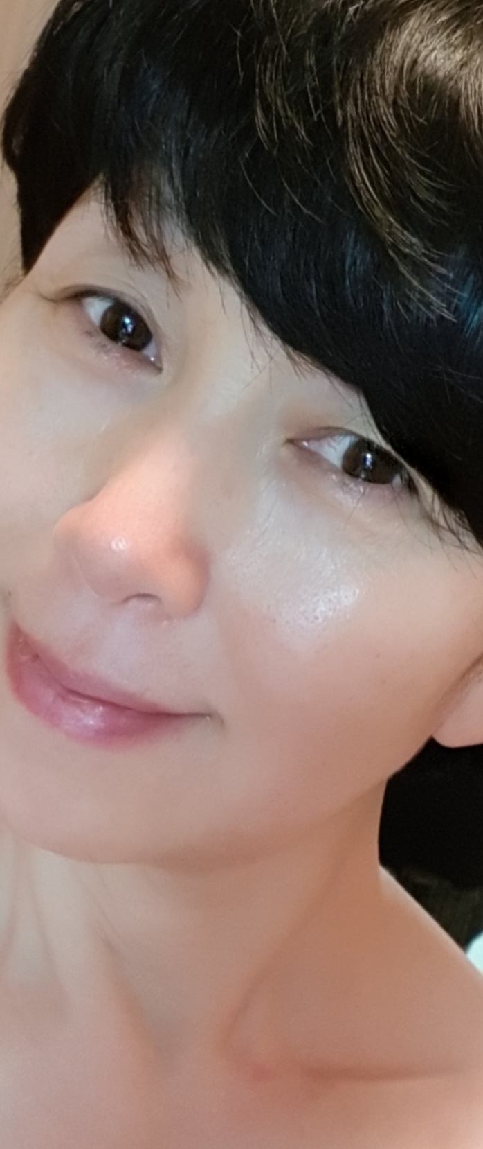  겨울철 건조한 피부에 올바른 세안과 각질제거