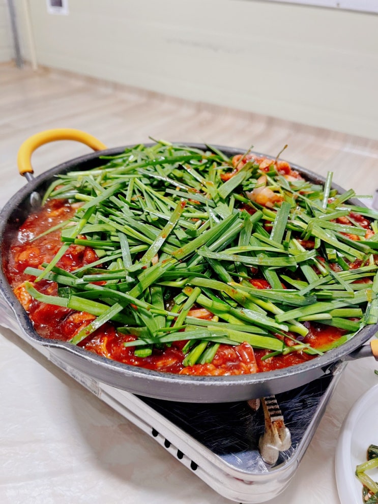  부산 금정구 범어사 오리고기 맛집 감나무집
