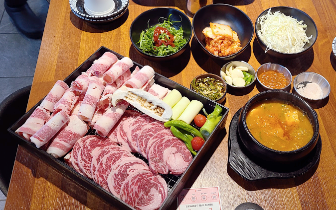  신논현맛집 고물가시대 가성비 끝판왕 강남 고기집 삼호백집