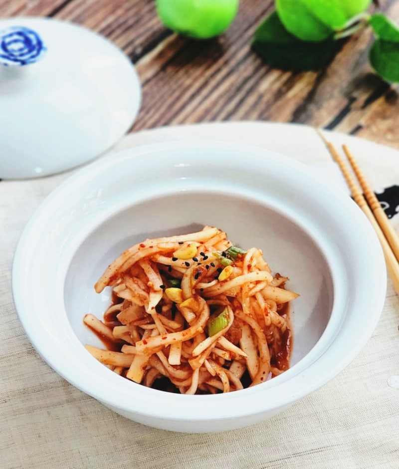 새콤달콤 무생채 만드는법 백종원 무채김치 황금레시피 무반찬 무생채무침 무생채비빔밥 무 부위별 보관법 : 네이버 블로그