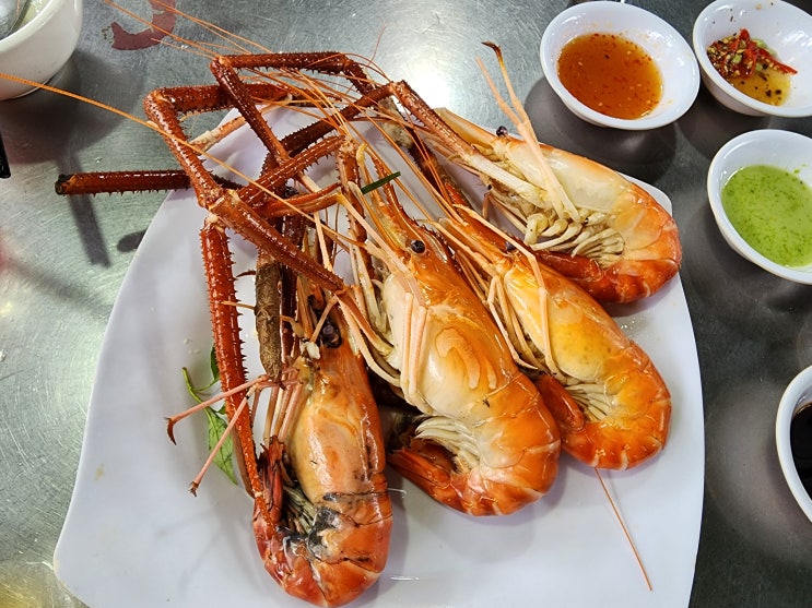  호치민 성시경 먹을텐데 빈탄군 맛집 퐁꾸아(phong cua) 2호점