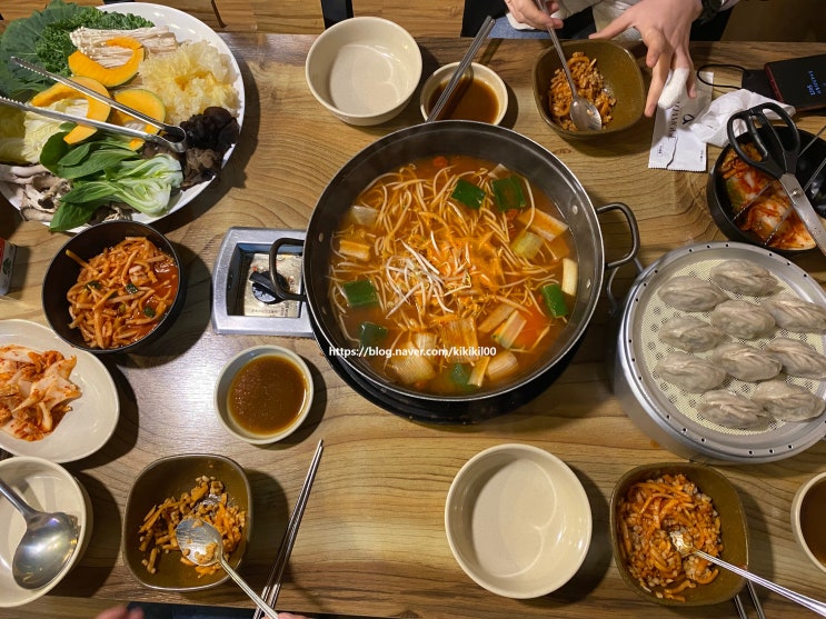 화성 융건릉맛집 이두형 홍두깨 칼국수 얼큰한 소고기 샤브샤브 추천해요