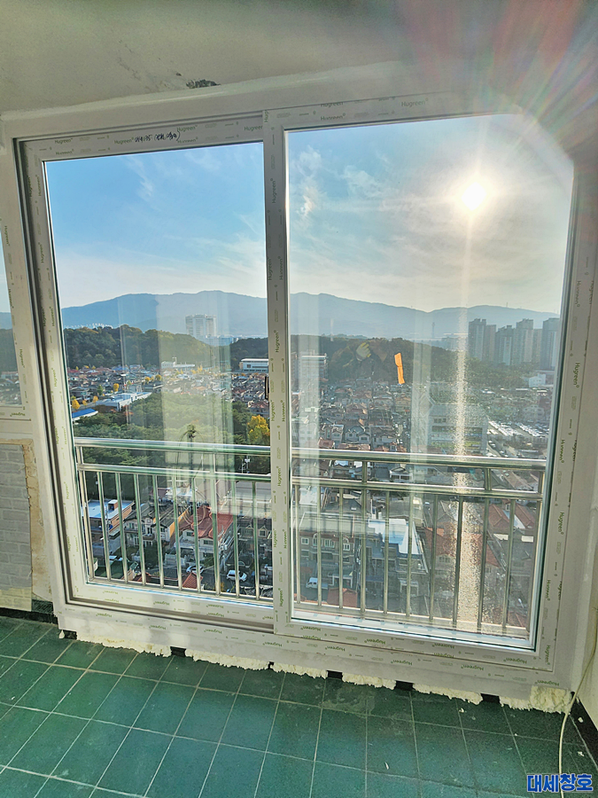 창원샷시가격 성산구 동산로 115 대동토월한마음타운 117 동210*호, 시공 비용 절약하는 방법은?