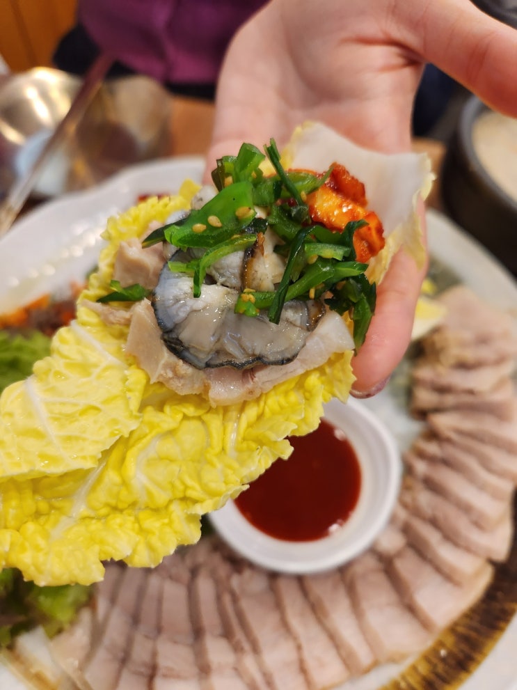  하계동맛집 신가네칼국수: 굴보쌈의 계절, 노원 생굴보쌈맛집 추천! 노원칼국수 맛집
