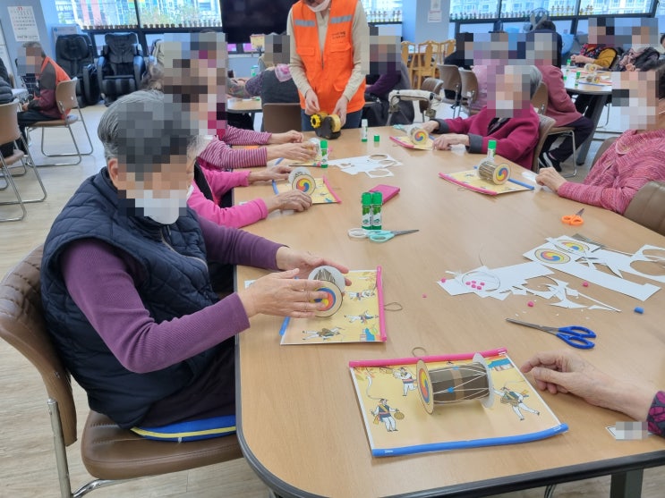  달서구 송현동, 두류동 주간보호센터 삼성튼튼에서 사물놀이를 해봐요