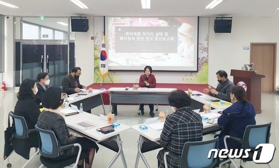 독거노인 41.2% ‘다음 날 식사 못 할까봐 불안하다’ 독거노인 41.2% ‘다음 날 식사 못 할까봐 불안하다’
