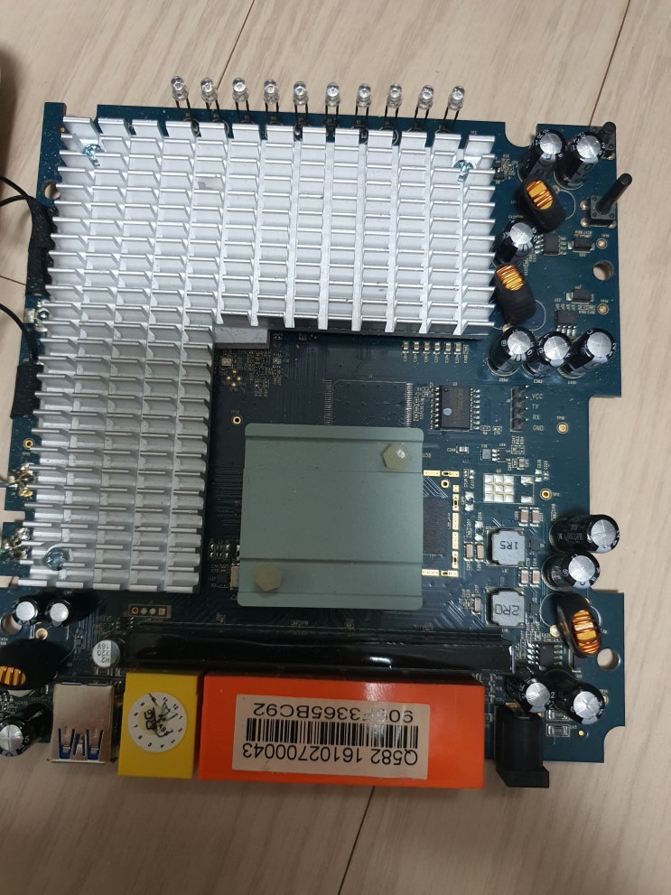  iptime a5004ns 한번 뜯어봄