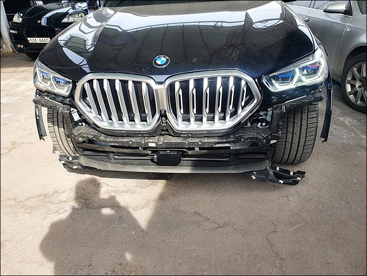경기 남양주 오남읍 / 범퍼수리 판금도색 / BMW / X6