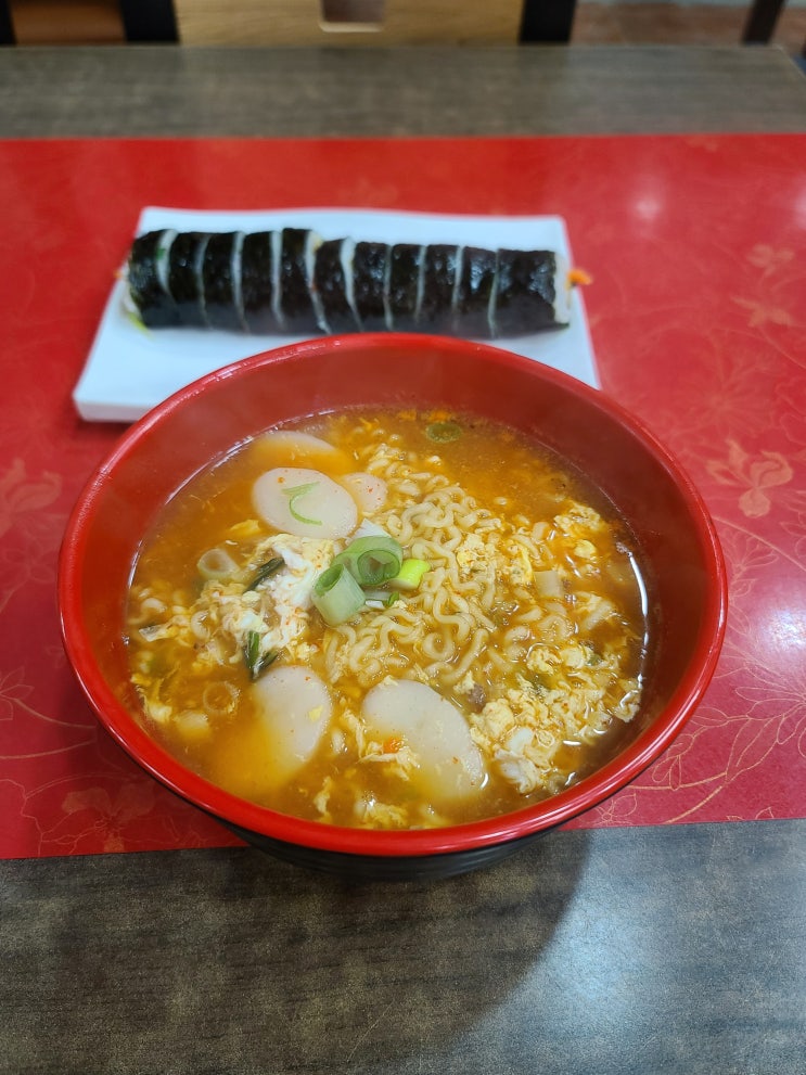 김밥천국 메뉴 라면 돈까스 제육볶음 일주일 식사