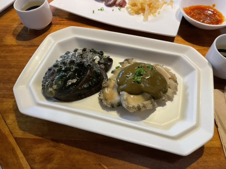  [수원 영통 비스트로 식당] 식당안