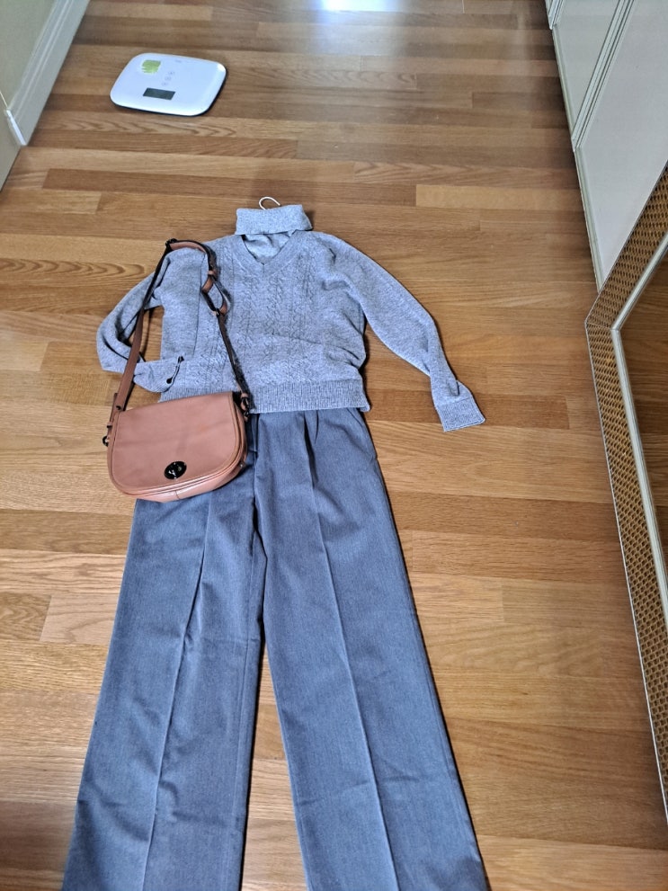  데일리 룩  늦가을 코디 제안