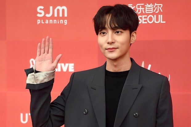  로이킴 나이 가수 프로필 근황 결혼 여자친구 가족 고향 국적 집안 누나