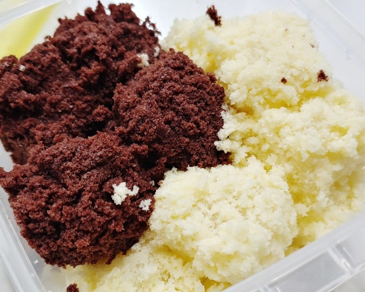  포슬포슬 쫀득한 둥이당 카스테라 인절미로 건강한 간식 드세요