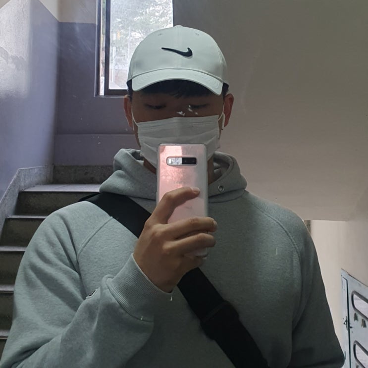 연청 와이드 청바지 회색 기모 후드티 쿠키 어글리슈즈 코디 연청 와이드 청바지 회색 기모 후드티 쿠키 어글리슈즈 코디