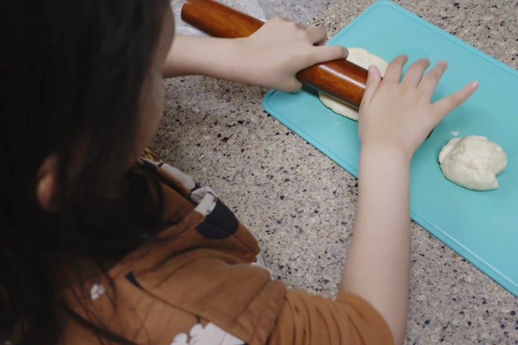  우유 식빵만들기, 어린이요리 아기빵 첫 도전은 아이들과 함께
