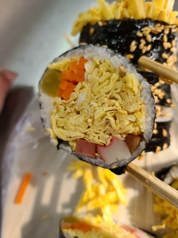  여의도 김밥 맛집 지단김밥 계란김밥 키토김밥 점심식사 아침식사 혼밥 추천