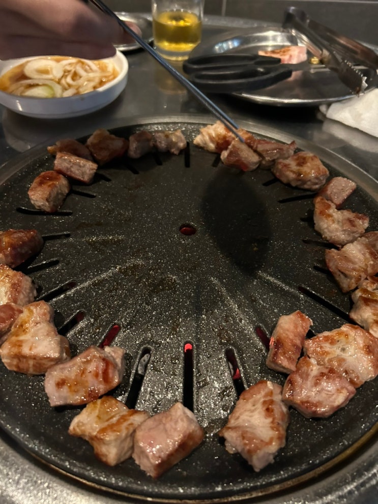 부천역 맛집, 부드러운 고기(두부김치,전,두툼한 고기)