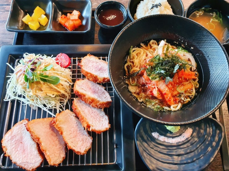  [충주 맛집] 찐카츠 - 이름값하는 돈까스집