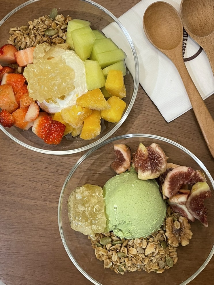  홍대 연남동 내돈내산 그릭요거트 맛집 - 리틀그릭 