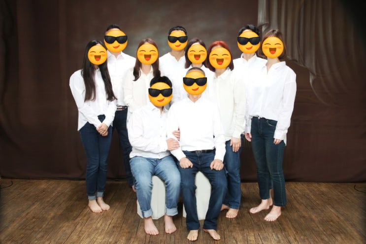  [울산 남구 진미사진관] 아버님 칠순 기념 가족사진 촬영 : 의미있는 부모님 칠순선물(의상 컨셉)