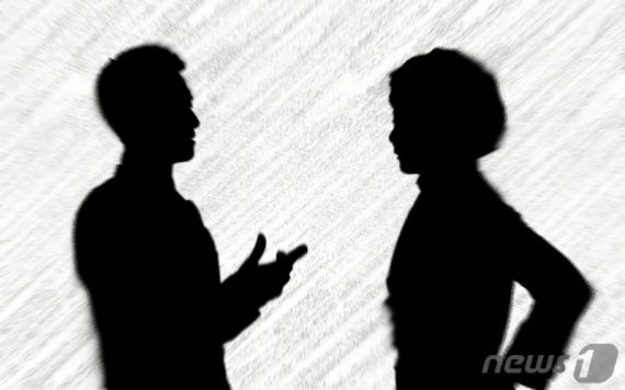 30대 남동생 친누나 살인미수 체포 남매 아버지 유산 문제 30대 남동생 친누나 살인미수 체포 남매 아버지 유산 문제