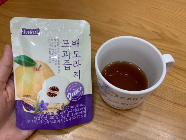 환절기 건강음료 추천! 자연원 배도라지모과즙 국내산 배 함량도 높고 자연숙성 모과청도 들어있어서 마시면서 진함과 달큰함이 느껴졌어요! 환절기 건강음료 추천! 자연원 배도라지모과즙 국내산 배 함량도 높고 자연숙성 모과청도 들어있어서 마시면서 진함과 달큰함이 느껴졌어요!