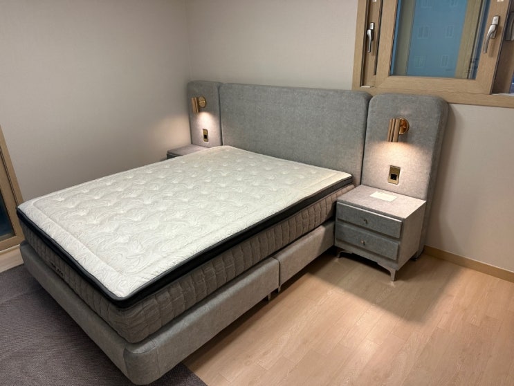  북마산가구거리 까사팩토리 : 팔용동 힐스테이트아티움시티 호텔식침대.구스소파.식탁 가구배송후기