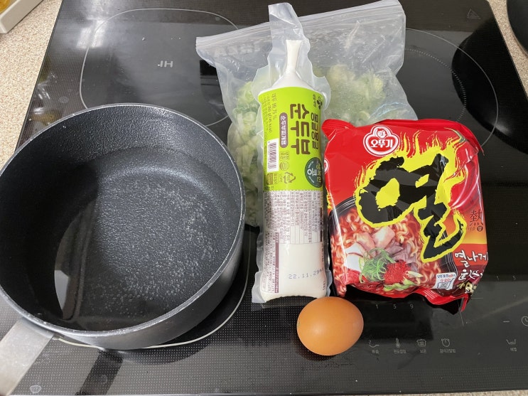  얼큰하고 해장되는 순두부 열라면 만들기