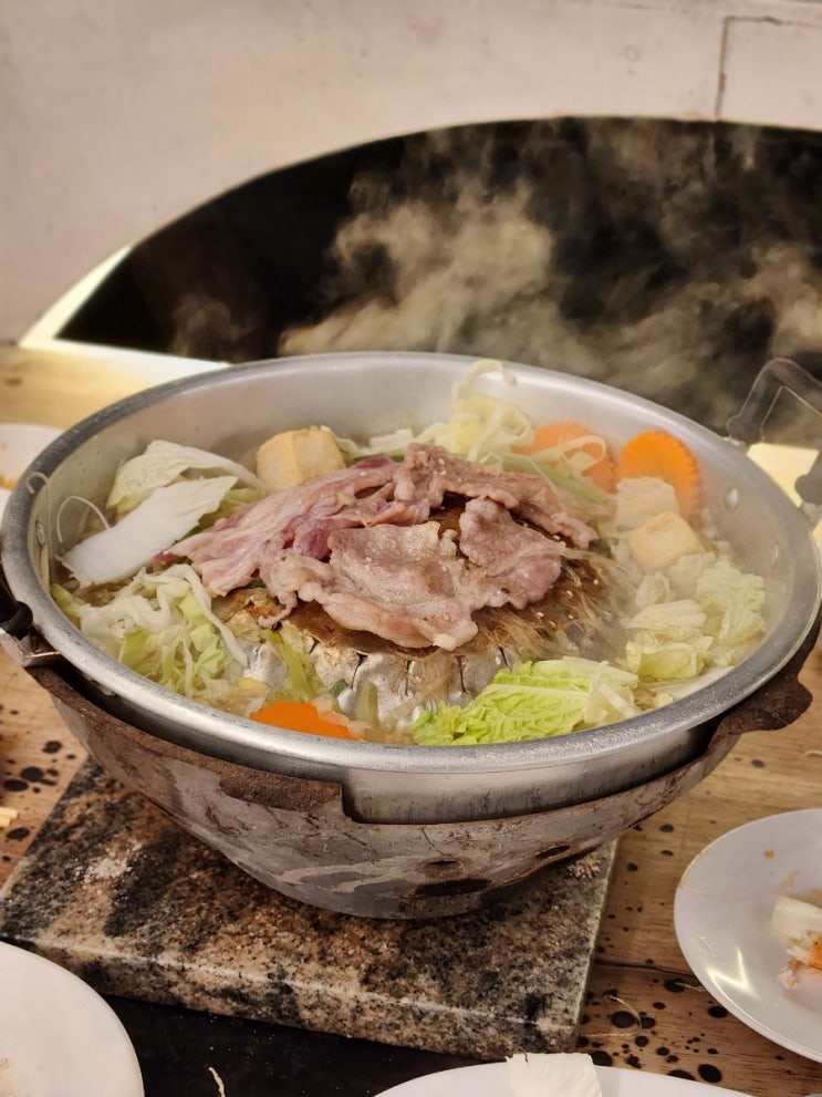  방콕 수라웡 맛집, 태국식 샤브샤브 에브리데이 무카타(Everyday MOOKRATA)