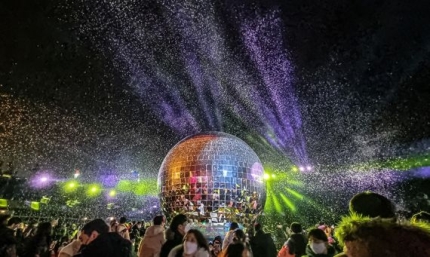  루나해피홀리데이즈, 서울랜드  크리스마스 축제 | 야간공연, 매직쇼, 스노우뮤직, 윈터매직 콘서트, 눈썰매장, 빙어낚시
