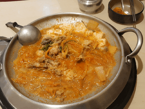  타임스퀘어맛집/놀부부대찌개 플래그쉽스토어 영등포타임스퀘어점 - 우삼겹 묵은지 김치찜도 잘하네