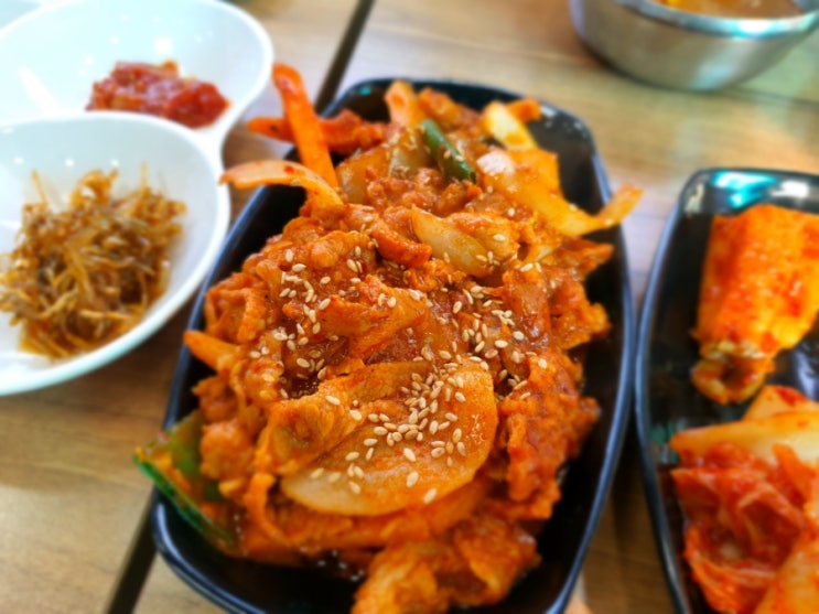  마산맛집 : 토박이식당 제육볶음과 생선구이가 맛있는 마산 성호동맛집