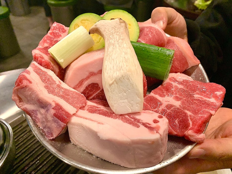  녹번역맛집 뭉텅, 숙성 주먹고기가 맛있는 은평구 고기집