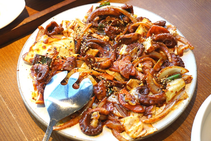  울산 태화동 맛집 만파식적 에서 푸짐하게 쭈꾸미 먹고왔어요