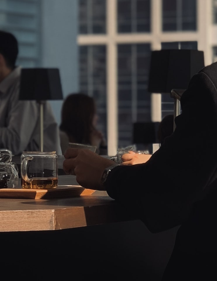  성수 나들이 하기 좋은 복합 공간들 _ 맥파이엔타이거, 비이커성수, LCDC