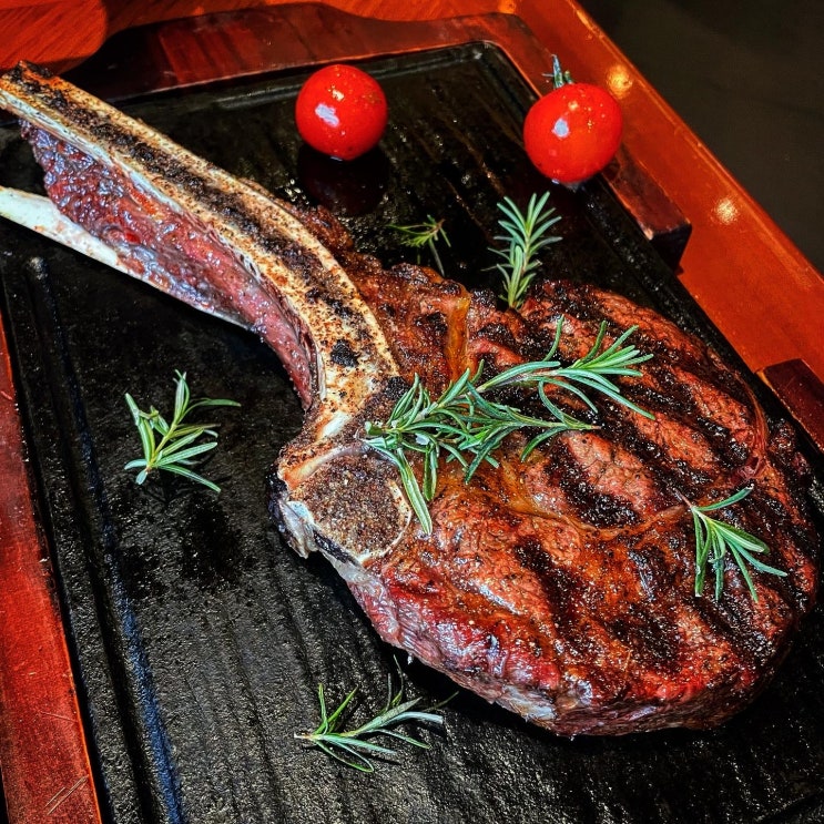  [건대 입구 맛집/찐 리뷰] 특별한 날 더욱 특별하게 보낼 수 있는  토마호크 스테이크 맛집 "아웃백"