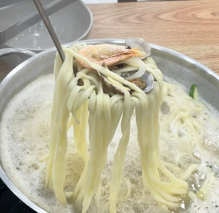  [우림칼국수 청당점] 천안 청당동 칼국수 맛집! 만두 꼭 드세요!