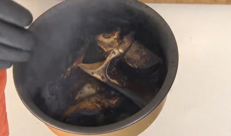  사골 곰탕 집안 탄내 화재는 요리하다 깜박~