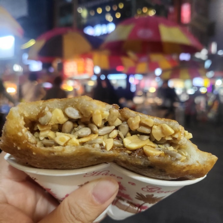  무조건 맛봐야 하는 씨앗호떡 /  또 먹고 싶다.