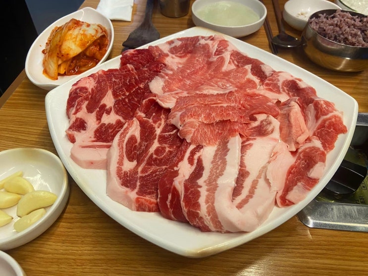  밖을 또 못찍어가지구 ㅠ 겉에