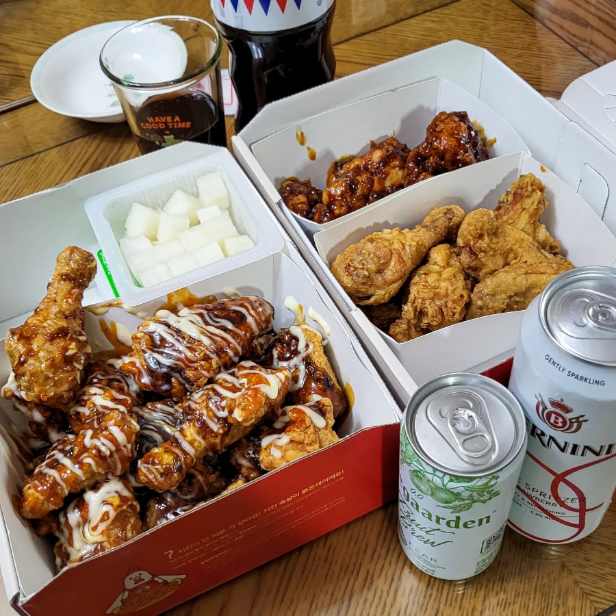 처갓집양념치킨 과천점 사진 3